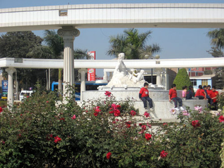 1-Paseo con flores
